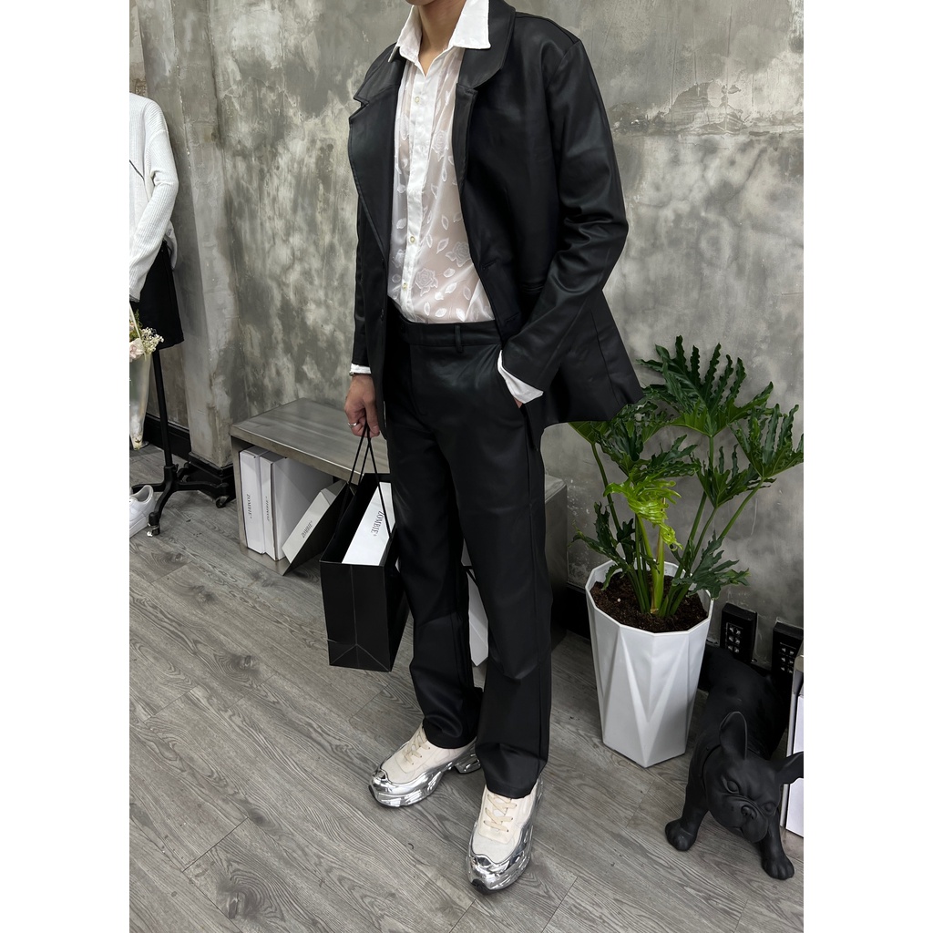 Set Leather gồm áo khoác và quần giả da