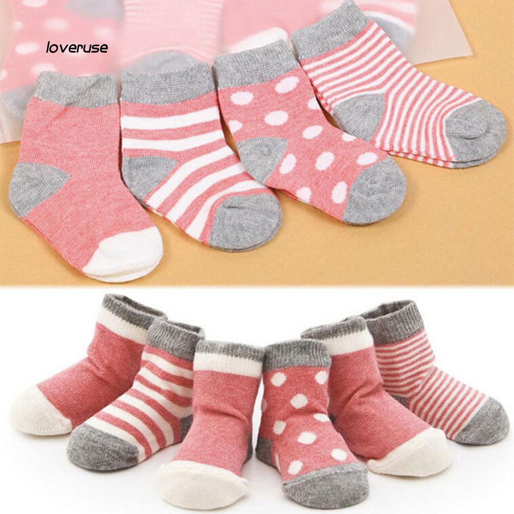 Set 4 Đôi Vớ Cotton Mềm Mại Họa Tiết Sọc / Chấm Bi / Kẻ Sọc Cho Bé Sơ Sinh