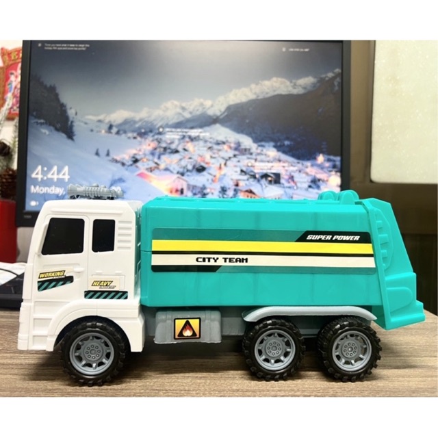 Xe Tải Đồ Chơi, Xe Chở Rác Có Nắp Thùng Cỡ Lớn 27cm Cho Bé