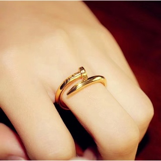 Nhẫn khắc chữ cho cặp đôi