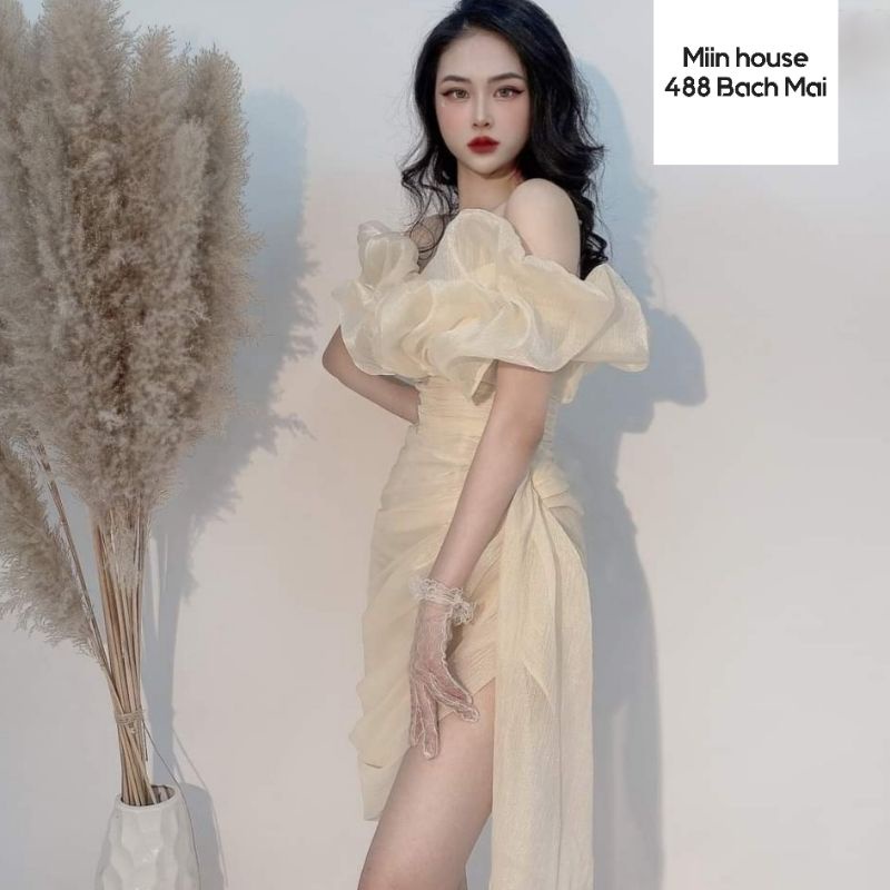 Váy trễ vai body vạt