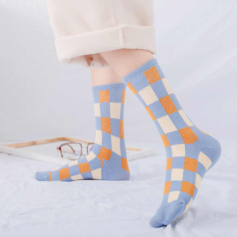 Tất cotton họa tiết xinh xắn hợp thời trang