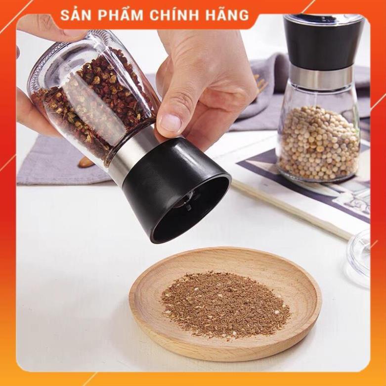 Lọ xay tiêu thủy tinh tiện dụng