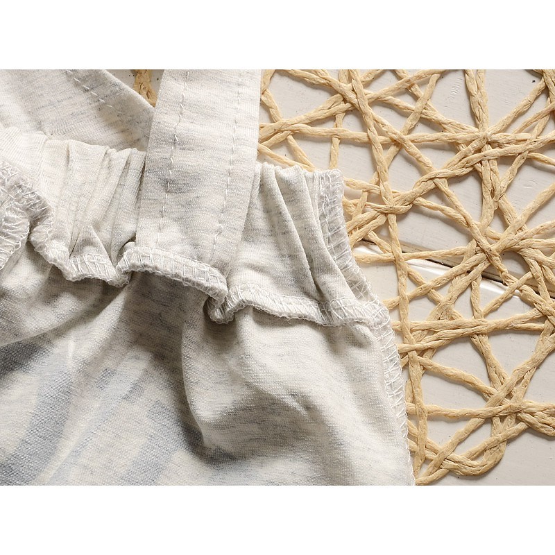 Bộ áo thun gấu trúc kèm quần yếm cho bé