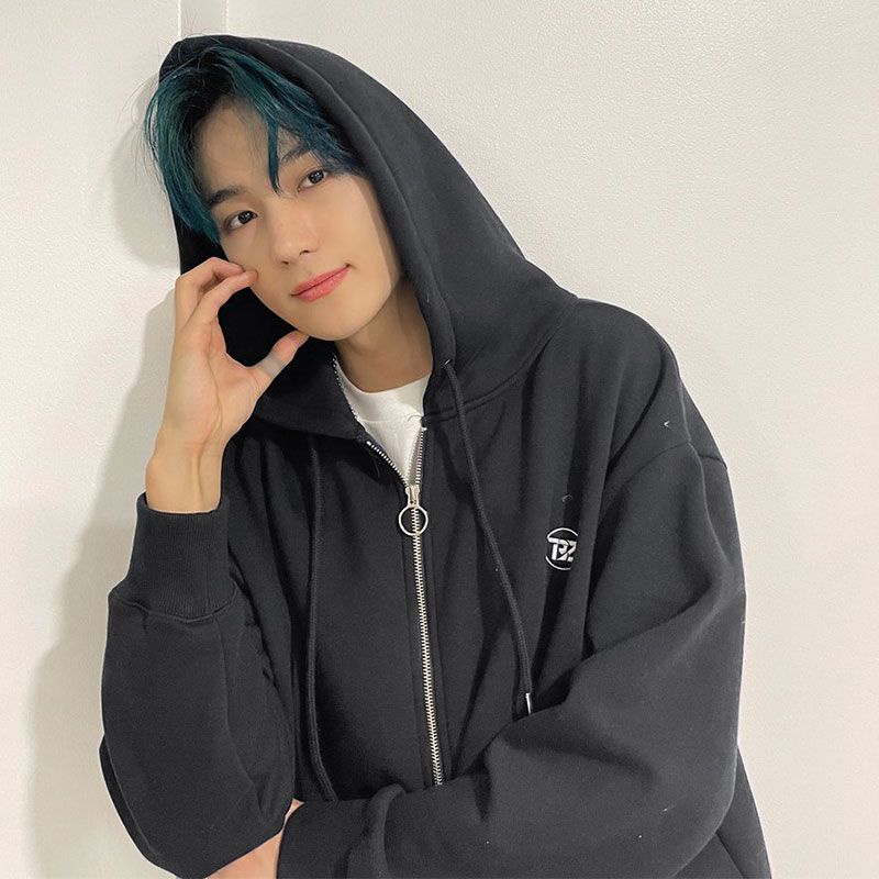 Áo hoodie The Boyz - FAN CON: THE B-ZONE