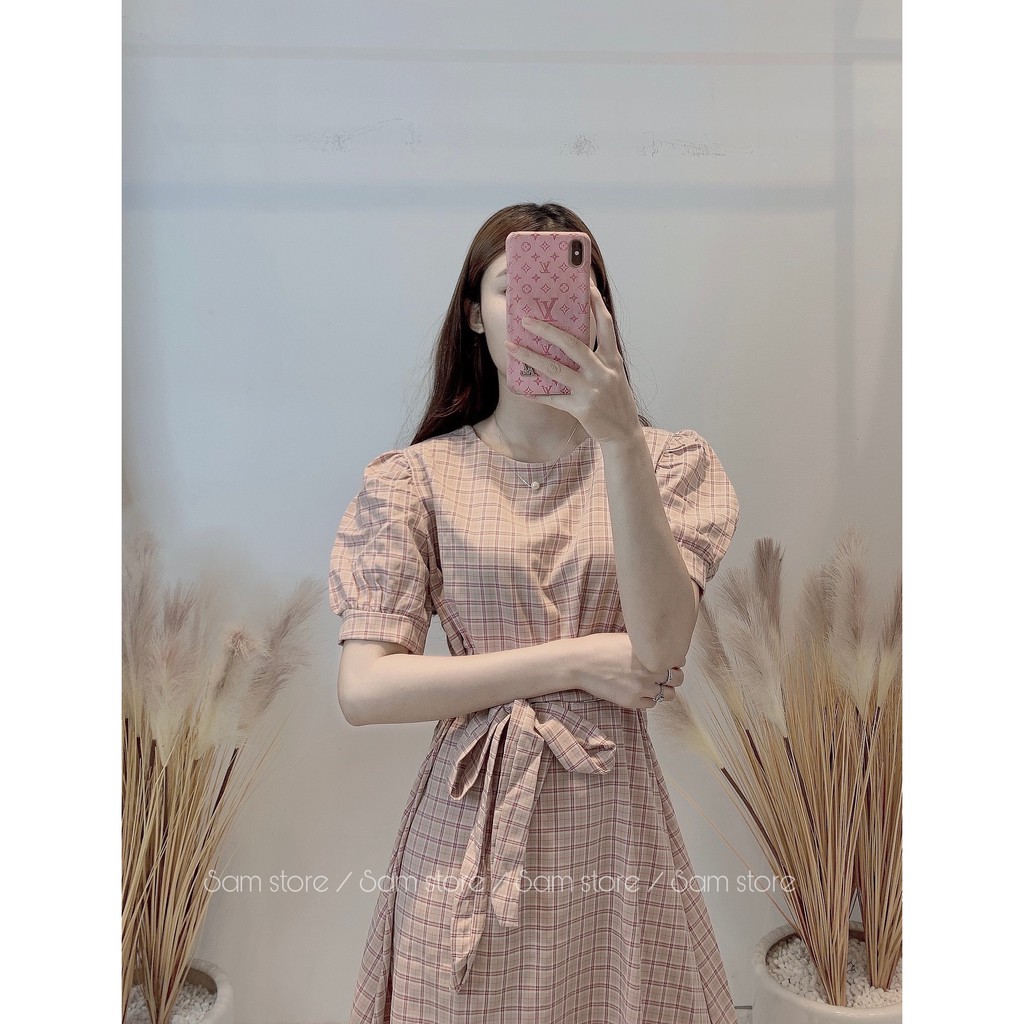 Đầm dáng xòe kẻ sọc