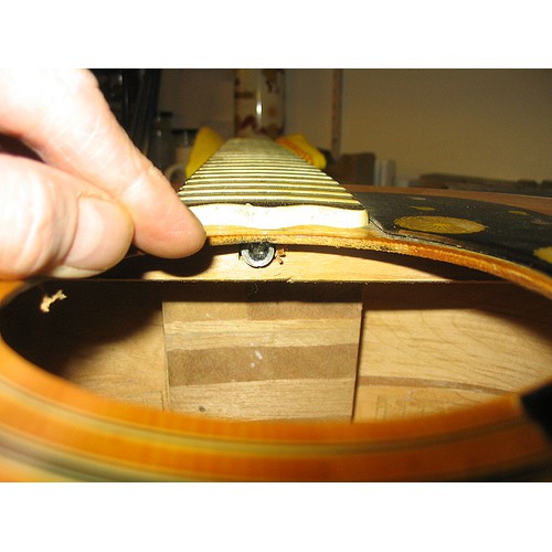 Lục giác chỉnh cần đàn guitar - ty chỉnh cần đàn