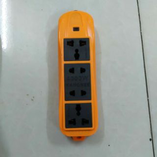 Ổ cắm điện YangKee