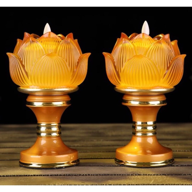 Cây Nến Đèn Led dùng trang trí bàn Thờ + dùng Pin Tiểu (Giá bán 1 cây)