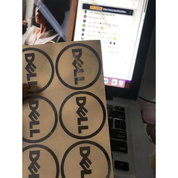 Tem logo Dell 13-15 inch (bạc và đen)  - Tem dán trang trí laptop - Tem chất lượng zin hãng, Freeship toàn quốc | BigBuy360 - bigbuy360.vn