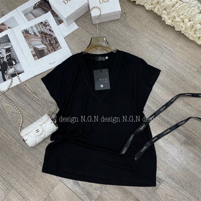 Áo phông cổ tim basic (loại đẹp)