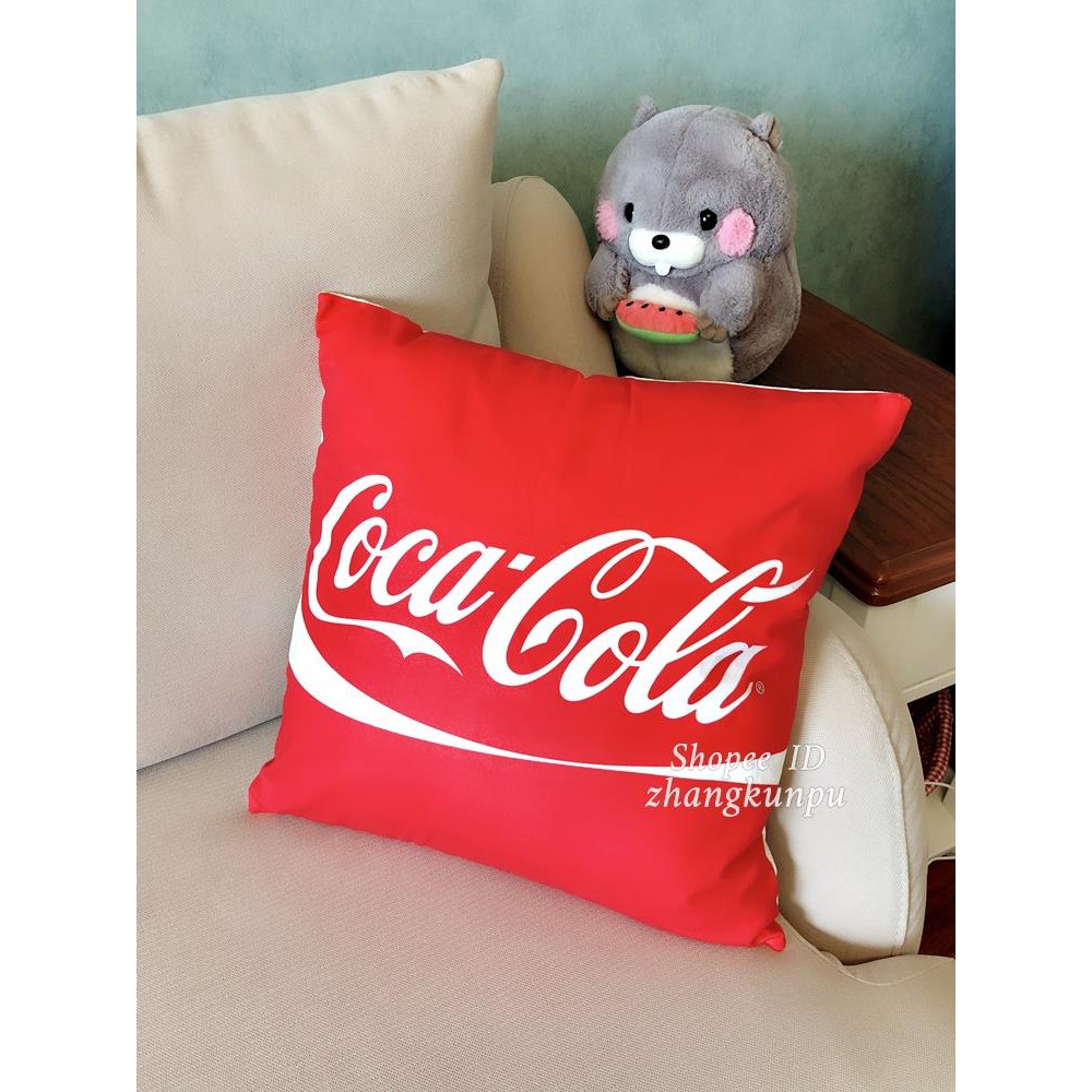 Coca Cola Gối Ôm Hình Chai Coca Cola Cổ Điển Độc Đáo