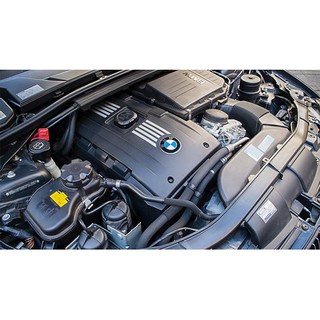 Vệ sinh dầu mỡ, bẩn khoang máy Lowell Car Engine Compartment