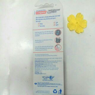 Bàn chải đánh răng siêu mềm Colgate .