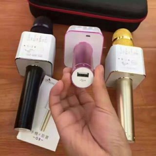 Micro kèm loa hát Karaoke Q9 Bluetooth