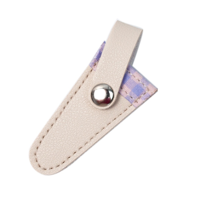 Kéo Cắt Kẻ Ô Màu Sắc Bắt Mắt Tiện Dụng