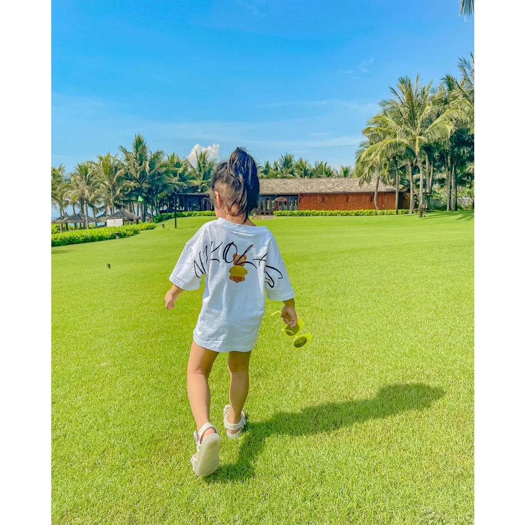 Áo thun tay lỡ, cồ tròn cho bé và gia đình họa tiết Niko Las vải cotton mềm mịn, thoáng mát – Sammy_VN