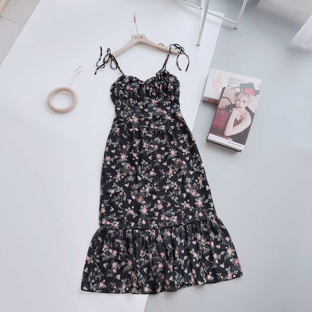 VÁY 2 DÂY NỮ ĐUÔI CÁ HOA HỒNG ĐEN QUYẾN RŨ SANG TRỌNG DK134 | BigBuy360 - bigbuy360.vn