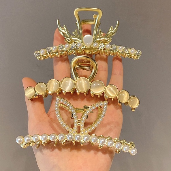 Kẹp Tóc Hình Cá Mập Đính Đá Và Ngọc Trai Giả Sang Trọng Dành Cho Nữ