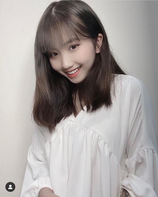 Áo babydoll cổ V dáng xoè, ảnh MEW chụp thật