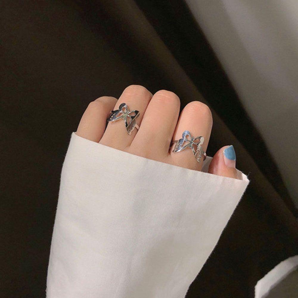 Nhẫn Hình Bướm Bằng Thép Không Gỉ Có Thể Điều Chỉnh Phong Cách Harajuku Cổ Điển