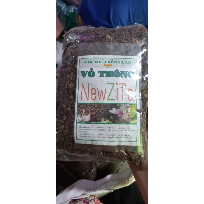 Vỏ thông băm nhỏ, giá thể trồng lan con, cây kiểng lá, gần 500gr