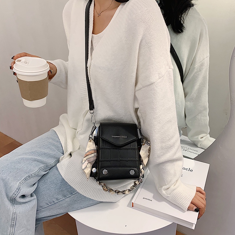 Túi Đeo Chéo Dây Xích Thiết Kế Nhỏ Nhắn Phong Cách Mới 2022 Thời Trang Cao Cấp Cho Nữ