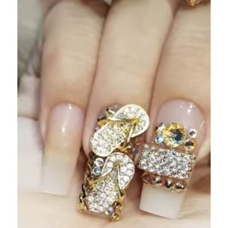 1 Charm Đá Cao Cấp : Dép, Kim cương