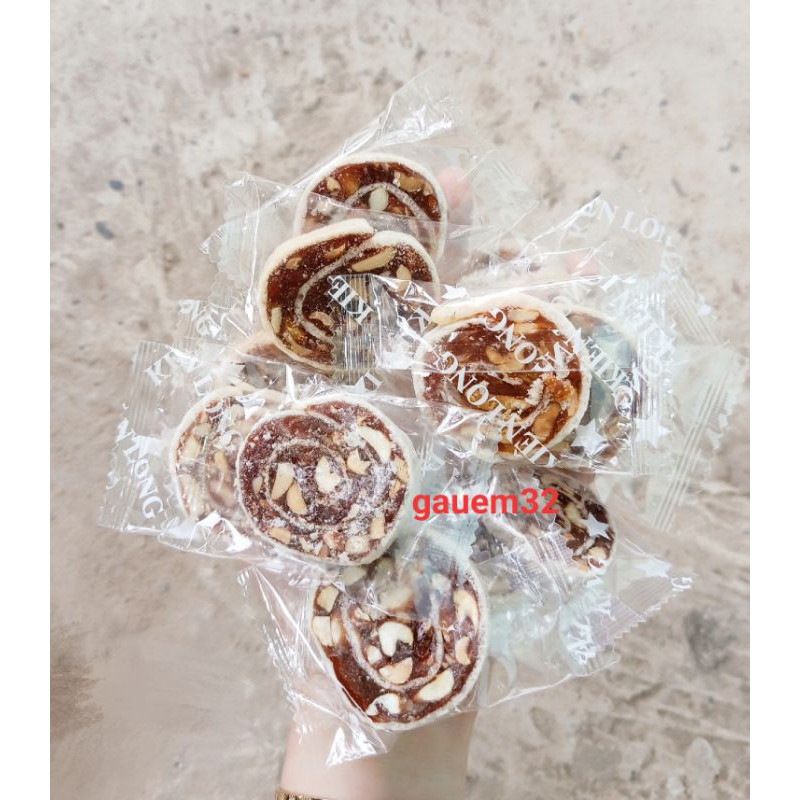 1Kg KẸO CHUỐI CUỘN Bánh Phồng giòn ngon đặc sản Bến Tre