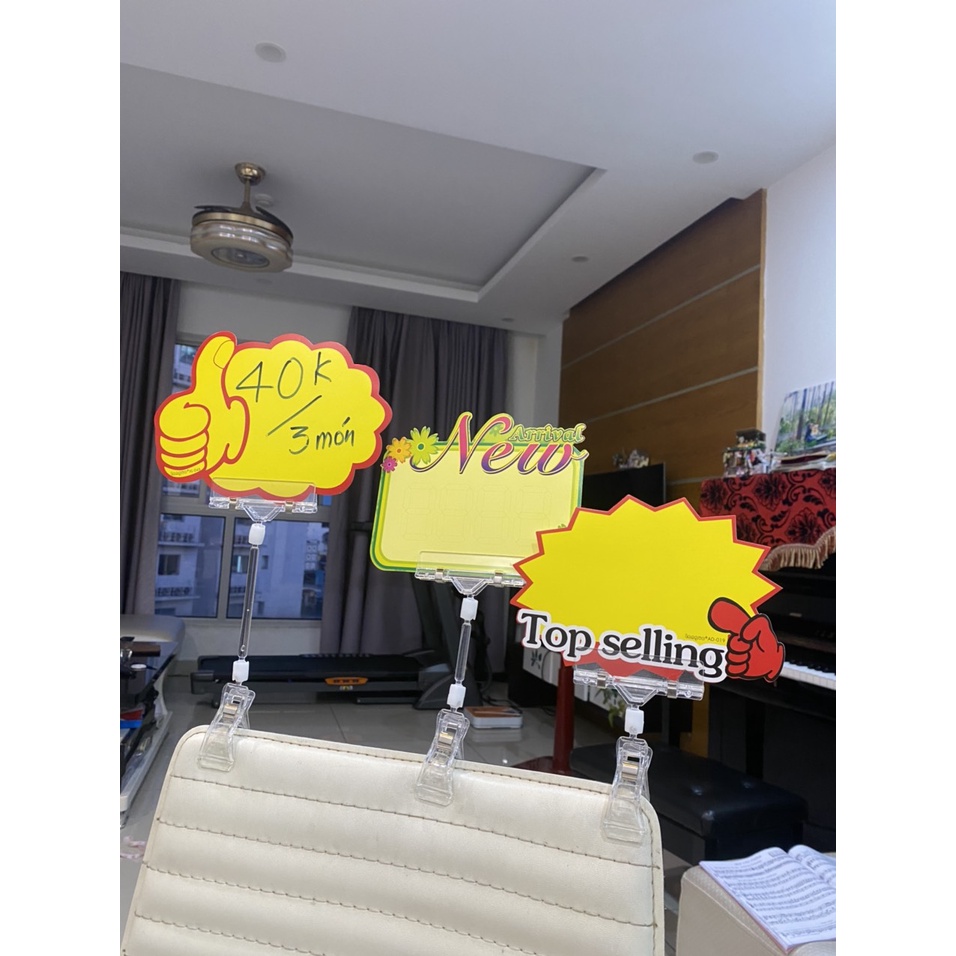 Kẹp wobbler giảm giá quảng cáo dùng tạo các shop, siêu thị, kẹp cùng giấy cứng size nhỏ hơn khổ A5