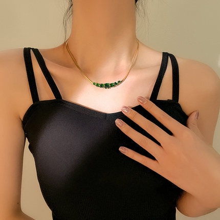 Dây chuyền làm từ thép titan đính đá zircon phong cách Hàn Quốc thời trang thanh lịch