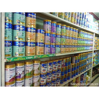đồ chơi và sữa