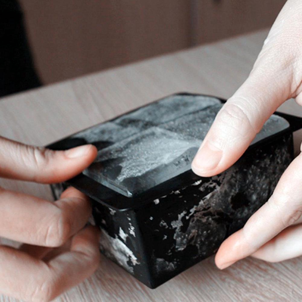 Khay làm đá 4 ô vuông bằng silicon O1B6