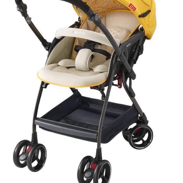 Xe đẩy Nhật Aprica Optia -Chính Hãng( sale Khủng)