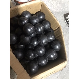 quả bóng ném cao su