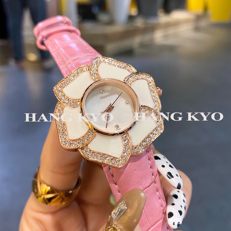 Đồng hồ nữ CN mặt hoa đính đá dây da cao cấp đủ màu
