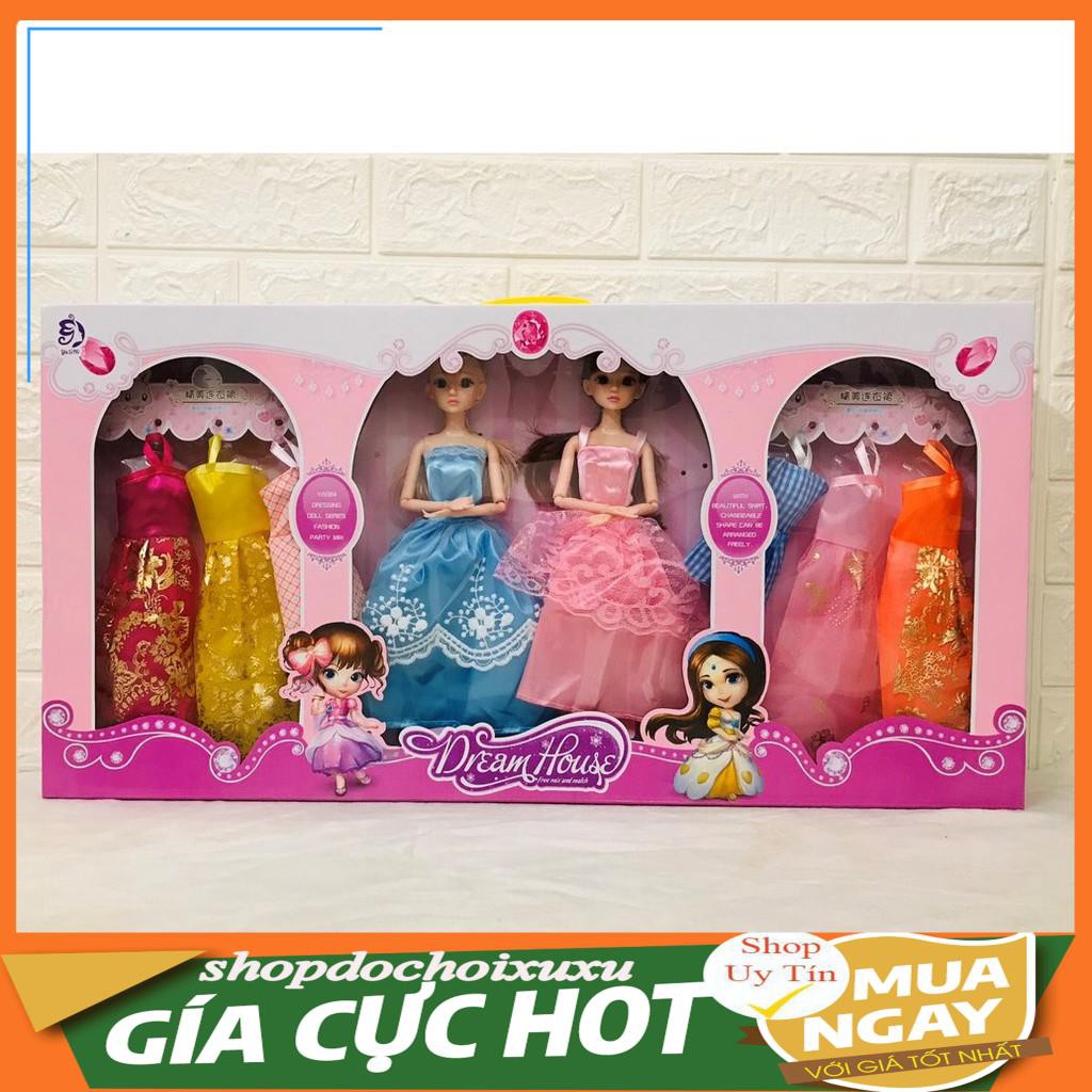 HỘP 2 BÚP BÊ BARBIE VÀ BỘ SƯU TẬP VÁY DẠ HỘI