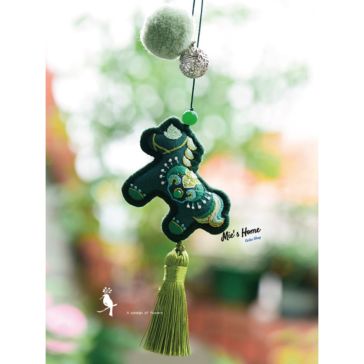 DIY thêu tay Bộ Phụ Kiện Túi Thơm ngựa phú quý Treo Trang Trí Xe Hơi-  đeo túi sách- tặng viên huân hương - MIE HANDMADE