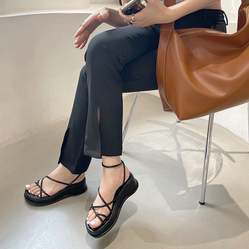 Sandal dây đế xuồng