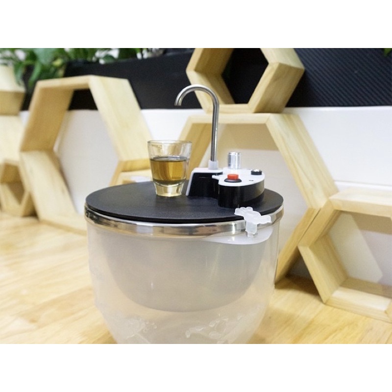 MÁY RÓT R ƯỢU TỰ ĐỘNG CẢM BIẾN 1 CHẠM TIỆN DỤNG