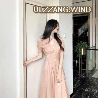 Đầm lụa ulzzang cổ V phối cúc - u.w
