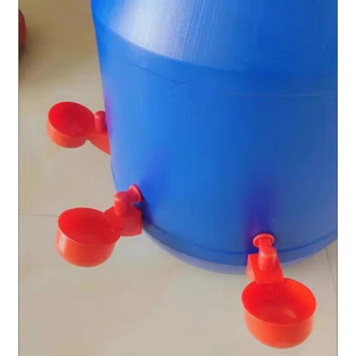 Máng uống tự động cho gà vịt - loại cốc