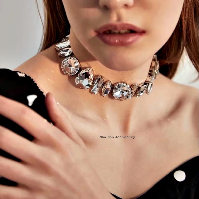Vòng Cổ Choker Đá Bản To Ngẫu Nhiên NHÀ NHỎ 757