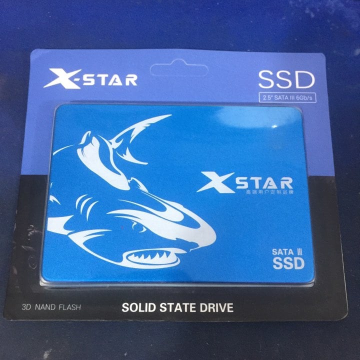 Ổ cứng SSD Xstar 128GB SATA3 Drive 2.5 Inch Sequential Read 550MB/s-Red bảo 1 đổi 1