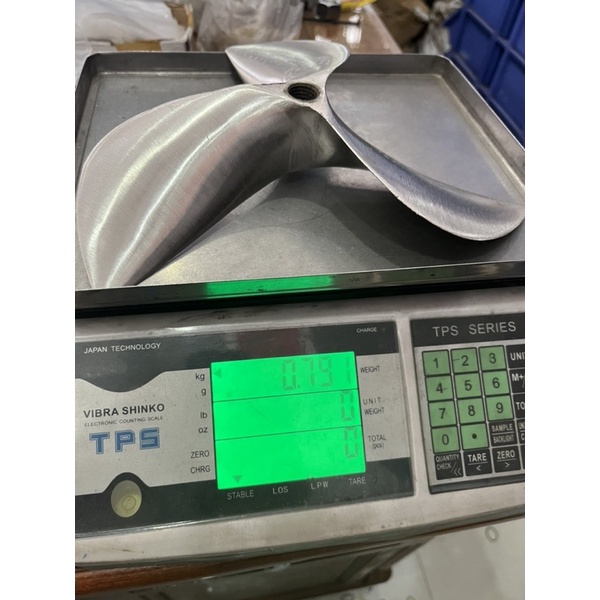 Chân vịt inox máy 3t72 chân vịt 3 cánh inox 304, 201 lỗ ren 16mm, 18mm 3 máy piston 72mm