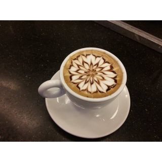 Hộp cafe G7 Capuchino vị Hazelnut