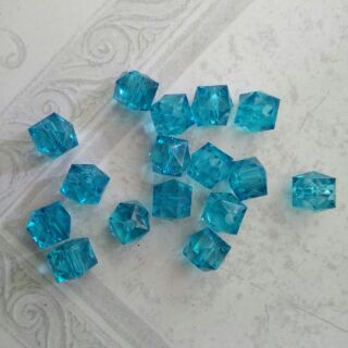 Hạt cườm lục giác 10mm (1 gói 20gr)