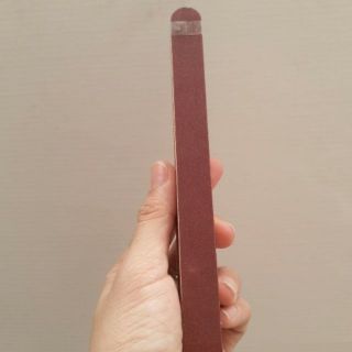 Combo 2 cây dũa móng tay móng chân màu nâu (loại rẻ)