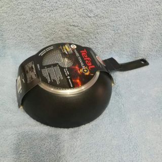 Chảo Tefal Hard Titanium 28cm