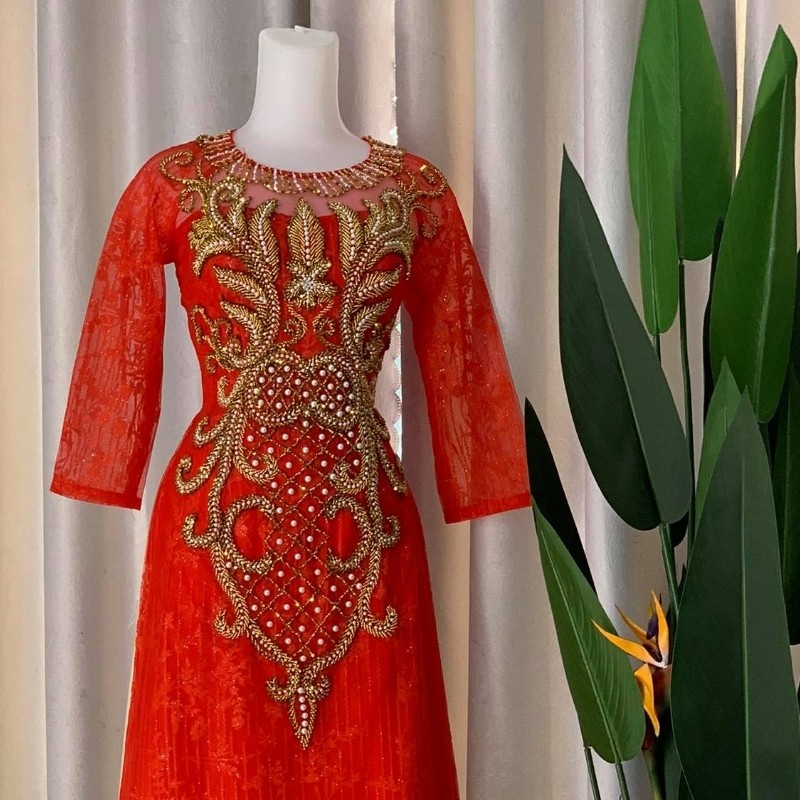 Áo Dài Mẹ Cô Dâu - Áo Dài Sui Gia Màu Đỏ Tươi Kết Kim Sa Sang Trọng ADM013